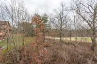 Newly remodeled / prime location  / indoor pool - Private Pools