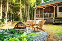 Lake front, hot tub, kayak, paddle board, Dogs, Mount Desert Island, Bar Harbor!