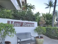 Family Retreat Resort Condo- Full Kitchen, AC, Laundry- Walk to Beach and Shops