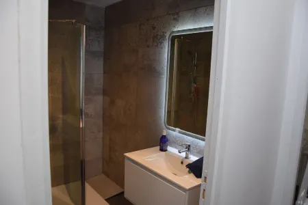 The edge of Saint Quentin 10 minutes from METZ at the foot of Mont Saint Quentin