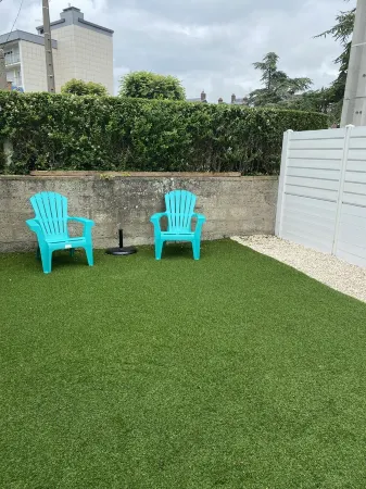 Pleasant town house with free parking