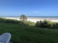 Gorgeous OCEANFRONT 2 bedroom condo in Summerhouse