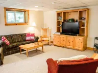 Ski in/Ski out 2 Bedroom Directly on Grammy Jay Run Hotels in Jay