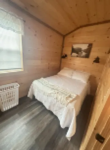 Cozy TINY HOUSE in a very quiet cove.