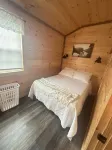 Cozy TINY HOUSE in a very quiet cove.