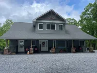 Luxury Mountain Home near Lake Raystown