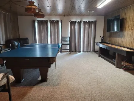 The vacation home that has everything. Fishing, playing, hiking