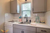 Vintage Idahoan Hotels in Twin Falls