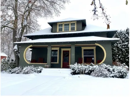 Craftsman House-Near Downtown & Dog Friendly