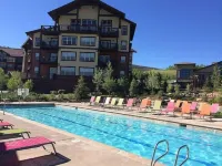 Adorable 2BD/2BR Ski-In/Out Condo in Granby Ranch