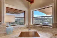 "The Cliff House" Riverfront with incredible views! Sleeps 18!