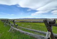 Yellowstone River Retreat in Big Timber, Montana!! A few minutes from Downtown.