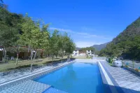 Shri Vrindavan Resort - Pet friendly