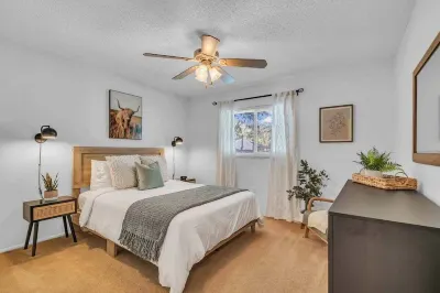 2 Blocks from Legacy Trl+Heated Pool&Pool Table