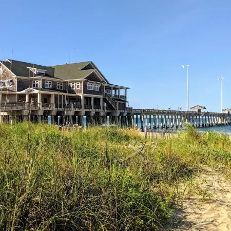 South Nags Head, Ocean View, 3Min Walk to Beach, Hot Tub, Sunrise & Sunset Views