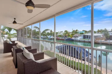 Exquisite Key Colony Beach Retreat- 420/430 11th Street KCB