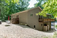 Creekside - Massanutten Resort Home w/Game Room & Balcony Hotels in Massanutten
