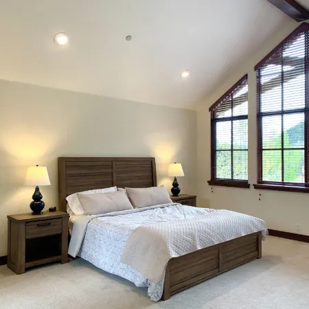 Spacious Sun Valley Retreat - Hot Tub + Walk to River Run & Downtown