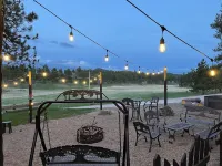 Beautiful, Countryside, 6 Bdrm Next to Custer State Park with Air Conditioning