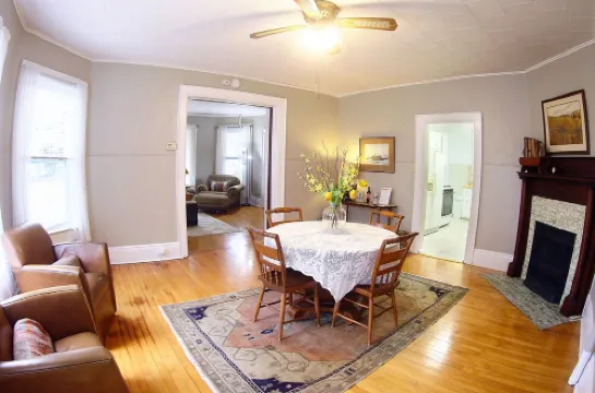 BEST VALUE IN TOWN! Cozy, Old World Charm Near Lambeau