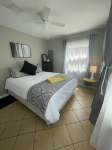 Brb Elm Park Cottage Devils Lake  Fire Pit Grill Private Backyard Dock