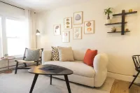 Peaceful & minutes from the Old Port with private parking Hotels in South Portland