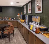 Homewood Suites by Hilton Jackson - breakfast