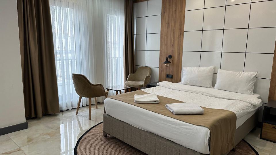 Pars Palas Hotel