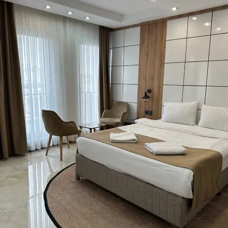 Pars Palas Hotel