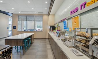Tru by Hilton Gastonia