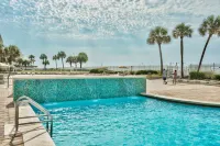Beachfront Corner Lobby Unit/Pools & Hot Tubs/Keyless Entry/Smart TV/BBQ/King/WD - 5つ星