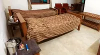 Old Magazine House - Jungle Lodges