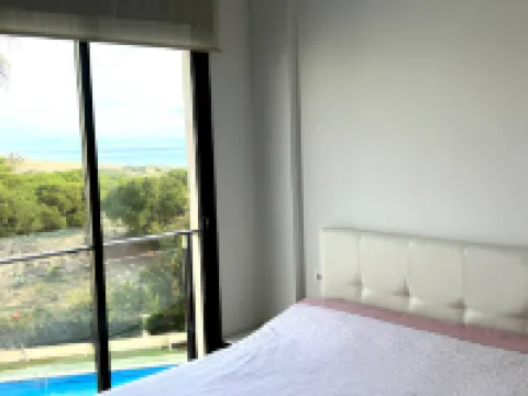 Beautiful apartment in La Mata with sea view Hotels in La Mata