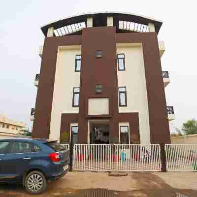 OYO 15749 Vrinda Residency Hotel Exterior