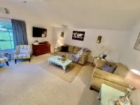 LAKE CUMBERLAND Cozy retreat, close to Cumberland Point Ramp & Conley Bottom!