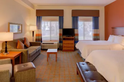 Hampton Inn & Suites Ontario Hôtels à : Ontario