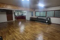 Youngwol River and Stars Pension Hotel di Yeongwol