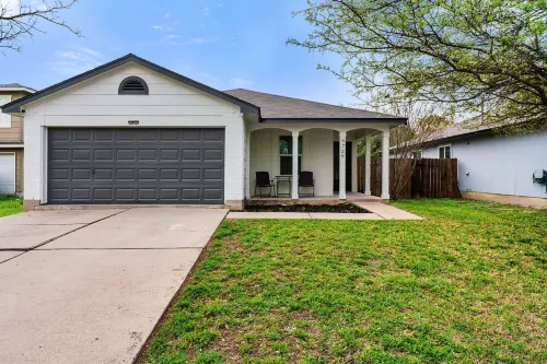 Solace in South Austin - Game Room - Bungalows
