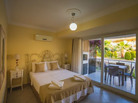 夕陽海灘俱樂部別墅酒店