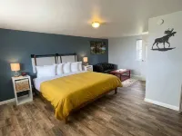 Moose Resort Hotels in Thompson Township