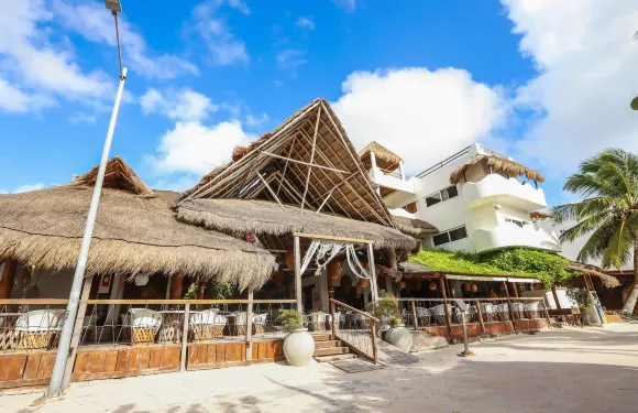 40 卡諾納斯海濱度假酒店