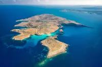 Modern Beautiful Pool and Sea Apt Qawra - Happy Rentals