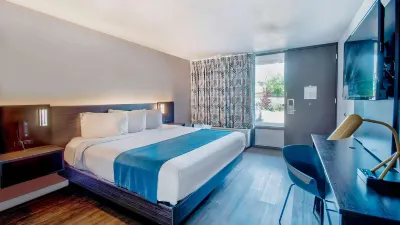 Louisville, KY - Airport - Fair Expo Hotels in 