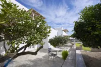Santa Maria Village