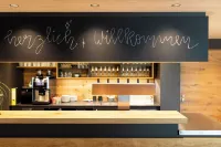 Landgasthof Linde - In ruhiger, ländlicher Umgebung Hotels in Illmensee