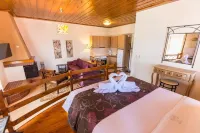 Ilaeira Mountain Resort - balcony