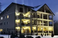 Gradinile Romane Hotels in Chiriteni