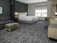 Hyatt Place Charlotte/University Research Park Hotels near Tryon Mall