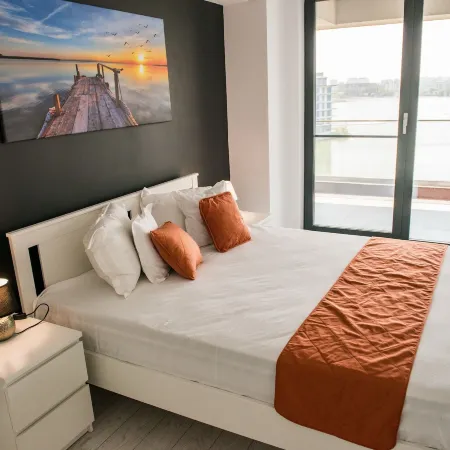 Diamond View Apartments