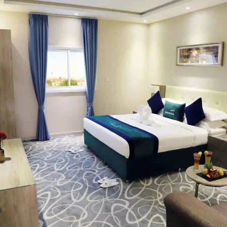 Sunrise Suites